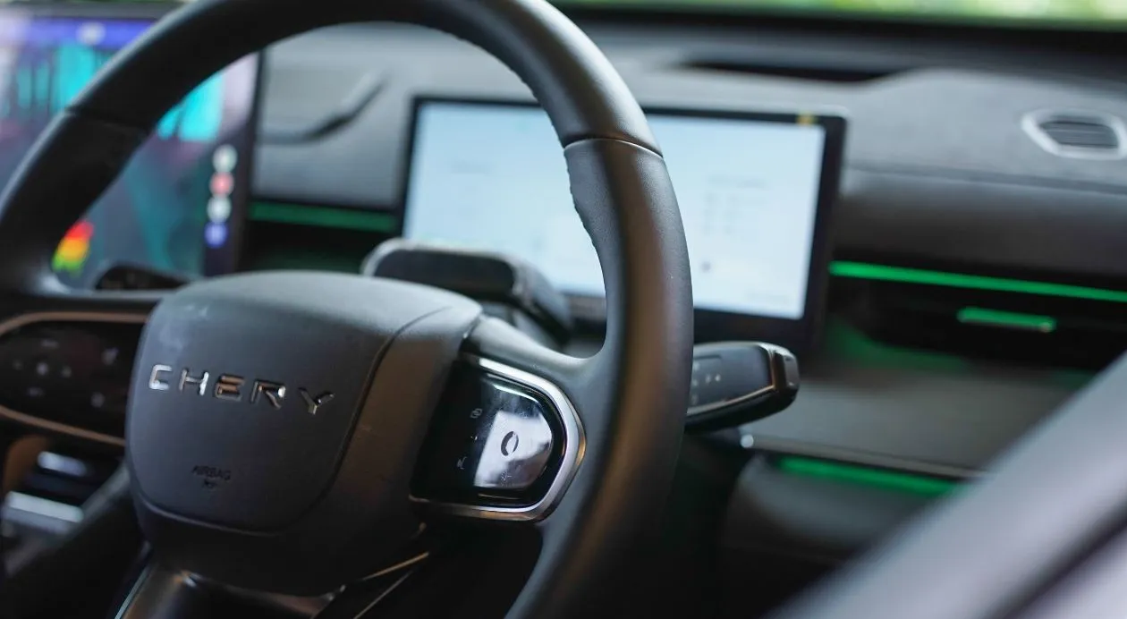 https://dhteemohy7ejo.cloudfront.net/web/blog/listado/23426-chery-blog-sistema-electrico-de-un-automovil.webp